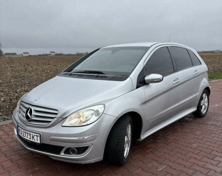 Серый Мерседес Б-класс, объемом двигателя 1.7 л и пробегом 272 тыс. км за 5700 $, фото 2 на Automoto.ua