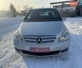 Серый Мерседес Б-класс, объемом двигателя 2 л и пробегом 220 тыс. км за 7700 $, фото 1 на Automoto.ua