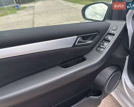 Мерседес Б-класс 2007 в Нововолынск на Automoto.ua Серый Мерседес Б-класс, объемом двигателя 2 л и пробегом 219 тыс. км за 7900 $, фото 16 на Automoto.ua