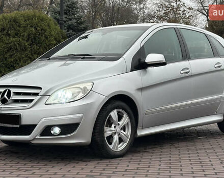 Серый Мерседес Б-класс, объемом двигателя 1.7 л и пробегом 237 тыс. км за 6600 $, фото 2 на Automoto.ua