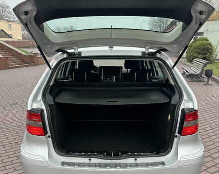 Серый Мерседес Б-класс, объемом двигателя 1.7 л и пробегом 237 тыс. км за 6600 $, фото 36 на Automoto.ua