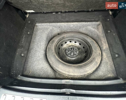 Серый Мерседес Б-класс, объемом двигателя 1.7 л и пробегом 237 тыс. км за 6600 $, фото 38 на Automoto.ua