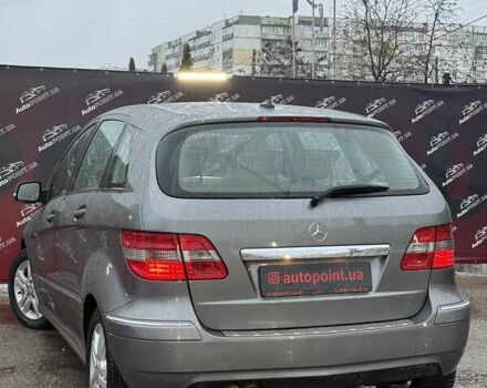 Серый Мерседес Б-класс, объемом двигателя 2 л и пробегом 211 тыс. км за 8500 $, фото 8 на Automoto.ua