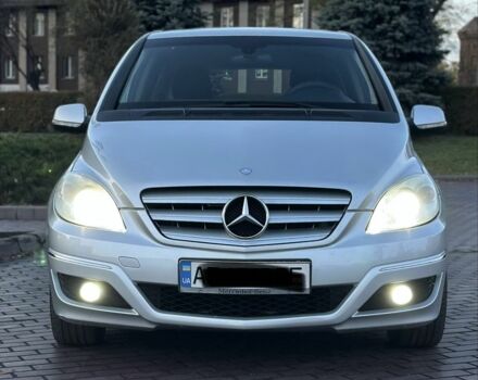 Серый Мерседес Б-класс, объемом двигателя 1.7 л и пробегом 237 тыс. км за 6700 $, фото 1 на Automoto.ua