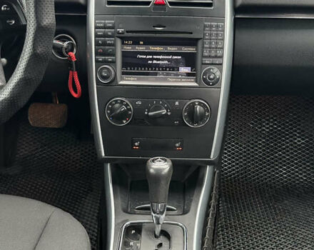 Серый Мерседес Б-класс, объемом двигателя 1.7 л и пробегом 237 тыс. км за 6600 $, фото 31 на Automoto.ua