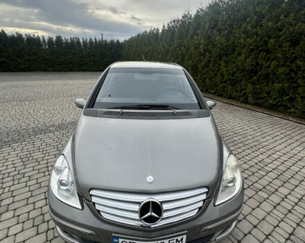 Сірий Мерседес Б-клас, об'ємом двигуна 1.99 л та пробігом 265 тис. км за 5700 $, фото 9 на Automoto.ua