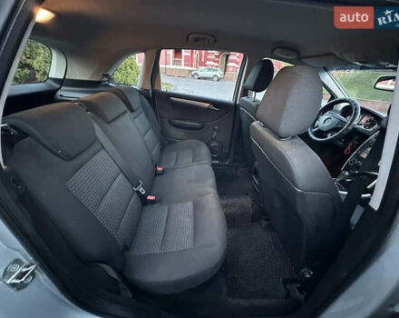 Серый Мерседес Б-класс, объемом двигателя 1.7 л и пробегом 237 тыс. км за 6999 $, фото 22 на Automoto.ua