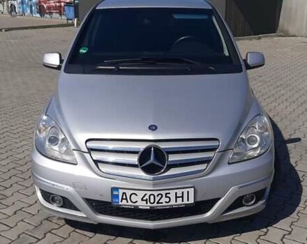 Сірий Мерседес Б-клас, об'ємом двигуна 1.99 л та пробігом 208 тис. км за 7600 $, фото 7 на Automoto.ua