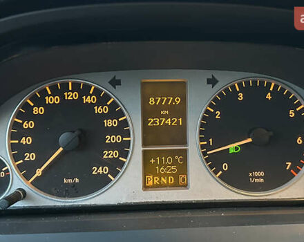 Серый Мерседес Б-класс, объемом двигателя 1.7 л и пробегом 237 тыс. км за 6999 $, фото 33 на Automoto.ua