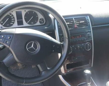 Сірий Мерседес Б-клас, об'ємом двигуна 1.99 л та пробігом 208 тис. км за 7600 $, фото 9 на Automoto.ua