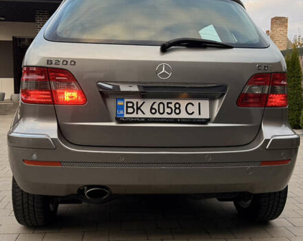 Серый Мерседес Б-класс, объемом двигателя 1.99 л и пробегом 288 тыс. км за 7000 $, фото 38 на Automoto.ua