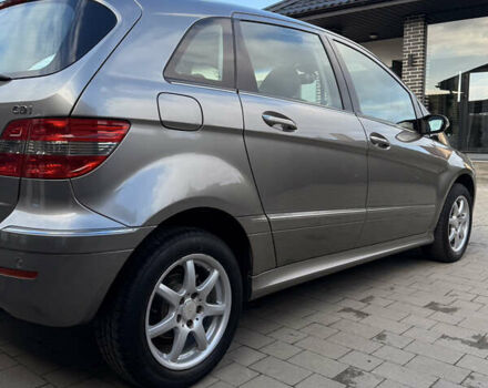 Серый Мерседес Б-класс, объемом двигателя 1.99 л и пробегом 288 тыс. км за 7000 $, фото 21 на Automoto.ua