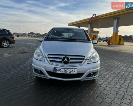 Серый Мерседес Б-класс, объемом двигателя 1.7 л и пробегом 217 тыс. км за 6900 $, фото 6 на Automoto.ua