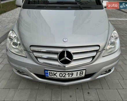 Серый Мерседес Б-класс, объемом двигателя 1.7 л и пробегом 172 тыс. км за 7999 $, фото 11 на Automoto.ua
