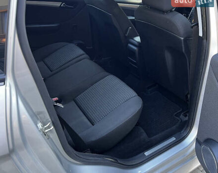 Серый Мерседес Б-класс, объемом двигателя 1.7 л и пробегом 217 тыс. км за 6900 $, фото 11 на Automoto.ua