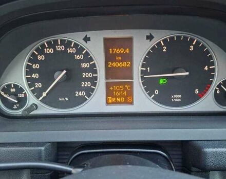 Серый Мерседес Б-класс, объемом двигателя 2.03 л и пробегом 240 тыс. км за 8700 $, фото 7 на Automoto.ua