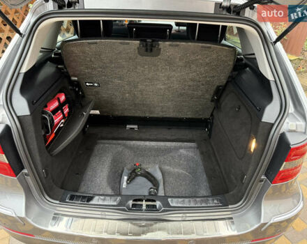 Сірий Мерседес Б-клас, об'ємом двигуна 2.04 л та пробігом 233 тис. км за 6950 $, фото 15 на Automoto.ua