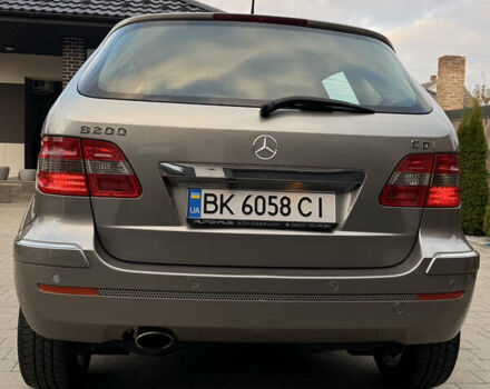 Серый Мерседес Б-класс, объемом двигателя 1.99 л и пробегом 288 тыс. км за 7000 $, фото 39 на Automoto.ua
