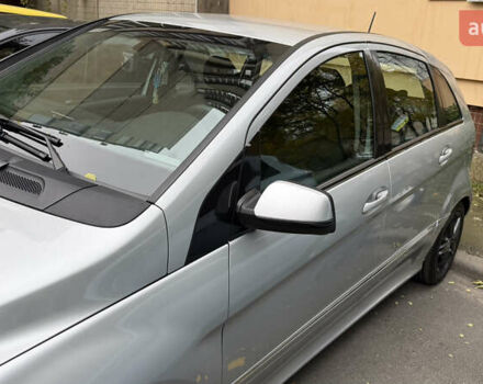 Серый Мерседес Б-класс, объемом двигателя 1.99 л и пробегом 270 тыс. км за 6500 $, фото 17 на Automoto.ua