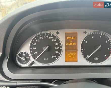 Сірий Мерседес Б-клас, об'ємом двигуна 2.04 л та пробігом 233 тис. км за 6950 $, фото 16 на Automoto.ua