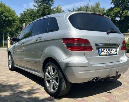 Сірий Мерседес Б-клас, об'ємом двигуна 2 л та пробігом 330 тис. км за 5999 $, фото 1 на Automoto.ua