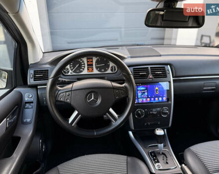 Серый Мерседес Б-класс, объемом двигателя 1.99 л и пробегом 288 тыс. км за 7000 $, фото 43 на Automoto.ua