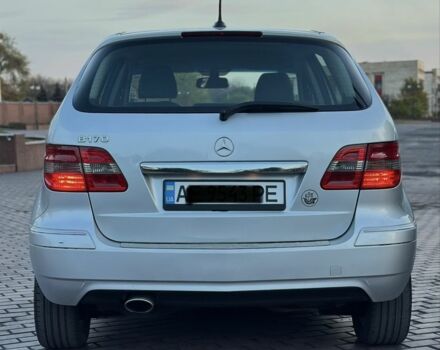 Серый Мерседес Б-класс, объемом двигателя 1.7 л и пробегом 237 тыс. км за 6700 $, фото 5 на Automoto.ua