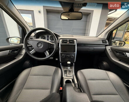 Серый Мерседес Б-класс, объемом двигателя 1.99 л и пробегом 288 тыс. км за 7000 $, фото 61 на Automoto.ua