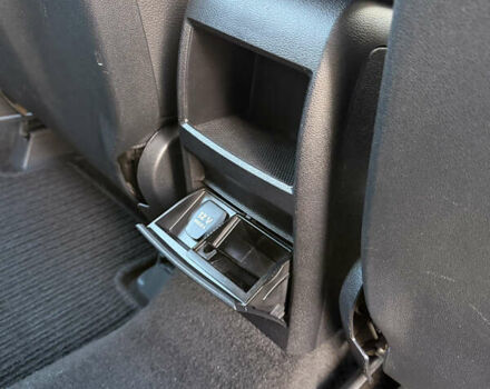 Серый Мерседес Б-класс, объемом двигателя 1.99 л и пробегом 288 тыс. км за 7000 $, фото 84 на Automoto.ua