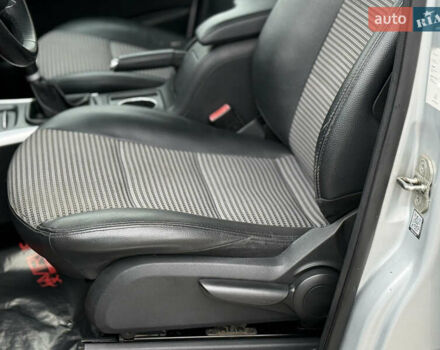 Сірий Мерседес Б-клас, об'ємом двигуна 2 л та пробігом 253 тис. км за 6900 $, фото 14 на Automoto.ua