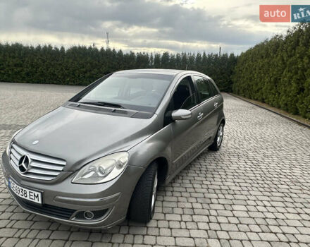 Сірий Мерседес Б-клас, об'ємом двигуна 1.99 л та пробігом 265 тис. км за 5700 $, фото 1 на Automoto.ua