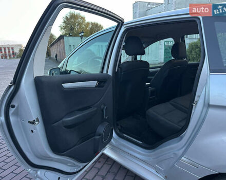 Серый Мерседес Б-класс, объемом двигателя 1.7 л и пробегом 237 тыс. км за 6999 $, фото 20 на Automoto.ua