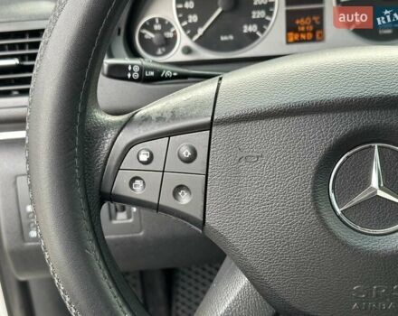 Серый Мерседес Б-класс, объемом двигателя 1.99 л и пробегом 270 тыс. км за 5990 $, фото 16 на Automoto.ua
