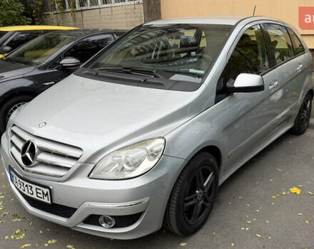 Серый Мерседес Б-класс, объемом двигателя 1.99 л и пробегом 270 тыс. км за 6500 $, фото 2 на Automoto.ua