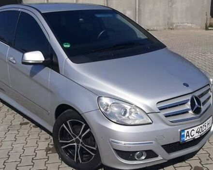 Сірий Мерседес Б-клас, об'ємом двигуна 1.99 л та пробігом 208 тис. км за 7600 $, фото 2 на Automoto.ua