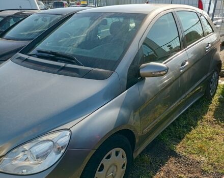 Мерседес Б-клас 2008 у Краматорске на Automoto.ua Сірий Мерседес Б-клас, об'ємом двигуна 2 л та пробігом 250 тис. км за 4083 $, фото 1 на Automoto.ua