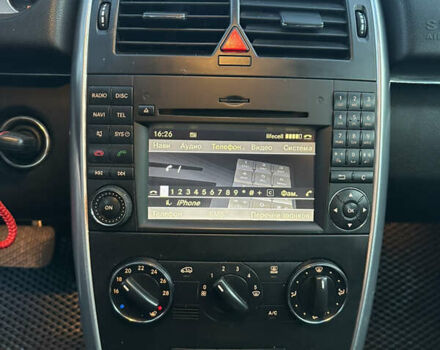 Серый Мерседес Б-класс, объемом двигателя 1.7 л и пробегом 237 тыс. км за 6999 $, фото 30 на Automoto.ua