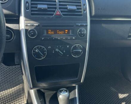 Сірий Мерседес Б-клас, об'ємом двигуна 1.99 л та пробігом 264 тис. км за 6850 $, фото 14 на Automoto.ua