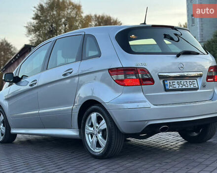 Серый Мерседес Б-класс, объемом двигателя 1.7 л и пробегом 237 тыс. км за 6999 $, фото 15 на Automoto.ua