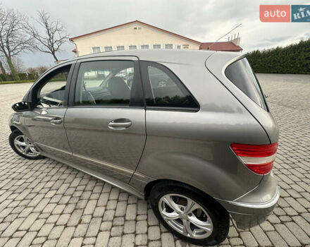 Сірий Мерседес Б-клас, об'ємом двигуна 1.99 л та пробігом 265 тис. км за 5700 $, фото 17 на Automoto.ua