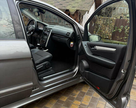 Сірий Мерседес Б-клас, об'ємом двигуна 2.04 л та пробігом 233 тис. км за 6950 $, фото 7 на Automoto.ua