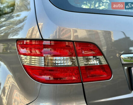 Мерседес Б-класс 2009 в Тернополе на Automoto.ua Серый Мерседес Б-класс, объемом двигателя 1.7 л и пробегом 196 тыс. км за 6800 $, фото 14 на Automoto.ua