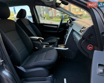 Мерседес Б-класс 2009 в Тернополе на Automoto.ua Серый Мерседес Б-класс, объемом двигателя 1.7 л и пробегом 196 тыс. км за 6800 $, фото 38 на Automoto.ua