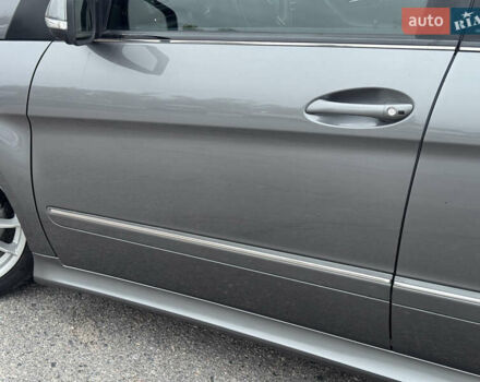 Сірий Мерседес Б-клас, об'ємом двигуна 1.7 л та пробігом 205 тис. км за 9100 $, фото 5 на Automoto.ua