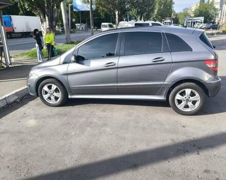Сірий Мерседес Б-клас, об'ємом двигуна 1.99 л та пробігом 296 тис. км за 6000 $, фото 9 на Automoto.ua