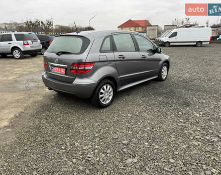 Серый Мерседес Б-класс, объемом двигателя 1.7 л и пробегом 219 тыс. км за 7900 $, фото 5 на Automoto.ua