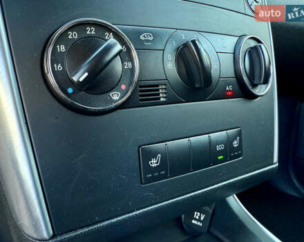 Мерседес Б-класс 2009 в Тернополе на Automoto.ua Серый Мерседес Б-класс, объемом двигателя 1.7 л и пробегом 196 тыс. км за 6800 $, фото 24 на Automoto.ua