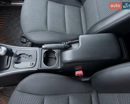 Сірий Мерседес Б-клас, об'ємом двигуна 1.7 л та пробігом 205 тис. км за 9100 $, фото 35 на Automoto.ua