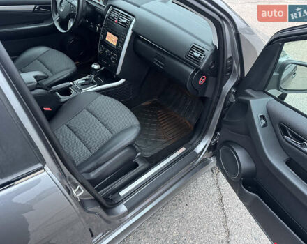 Сірий Мерседес Б-клас, об'ємом двигуна 1.7 л та пробігом 205 тис. км за 9100 $, фото 59 на Automoto.ua