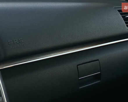 Серый Мерседес Б-класс, объемом двигателя 1.5 л и пробегом 133 тыс. км за 7000 $, фото 33 на Automoto.ua